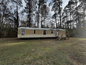 Building Photo - 180 Tally Ln