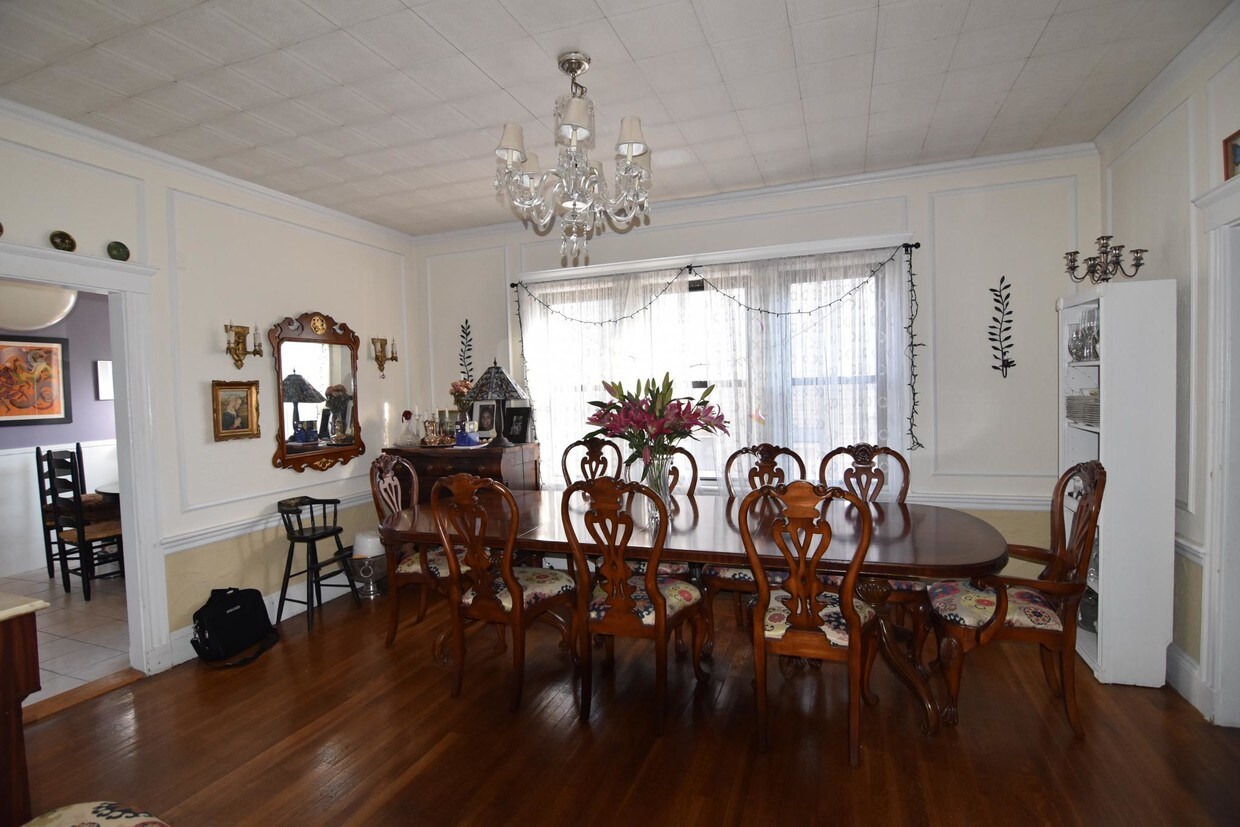 Foto principal - 91 Winthrop Rd