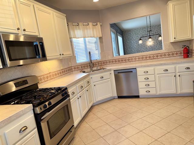 Building Photo - 1454 Vallejo Mills St