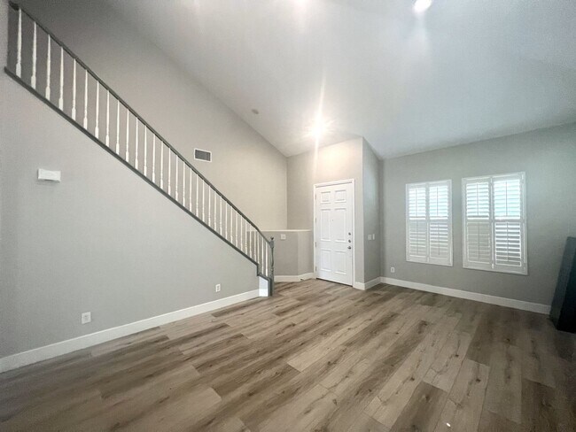 Foto del edificio - Single family home in Solano at the Vistas