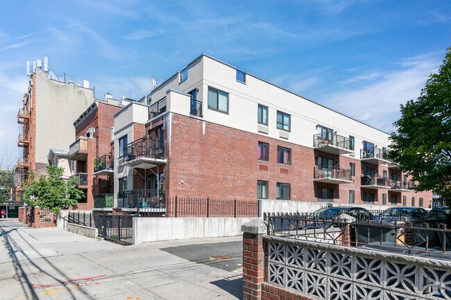 Building Photo - 25-27 23rd Street