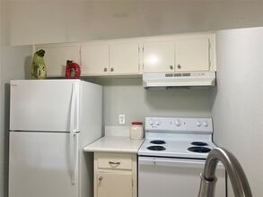 Building Photo - 5343 Richmond Ave.