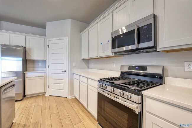 Foto del edificio - 12422 Whitcomb Cir