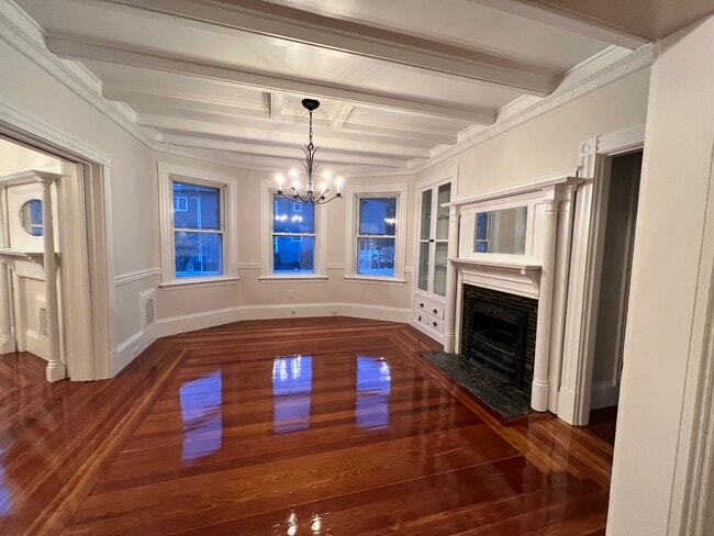 Building Photo - 175 Somerset Ave