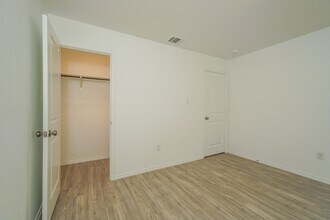 Building Photo - 13715 Haystack Rdg