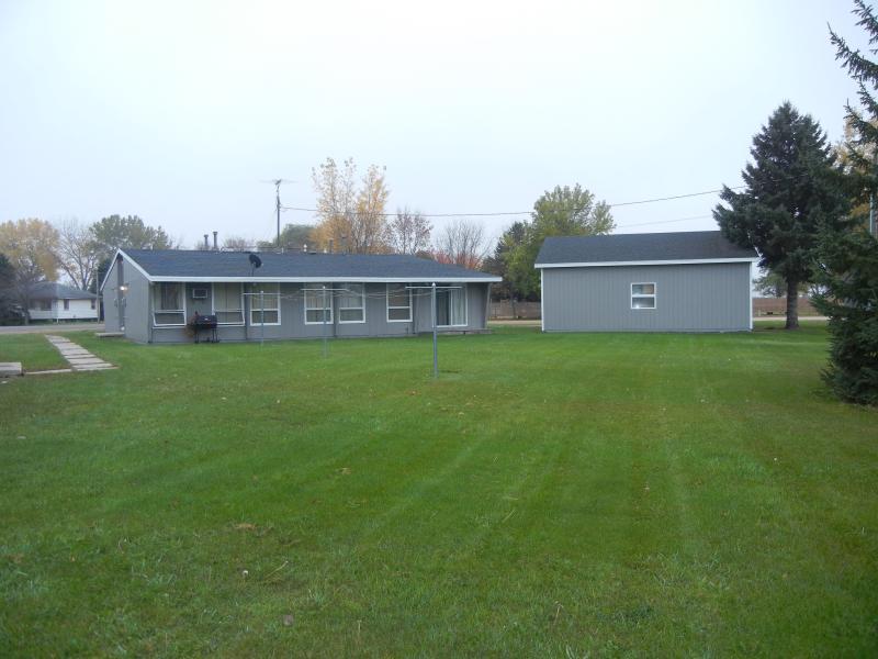 Primary Photo - 205 5th St S