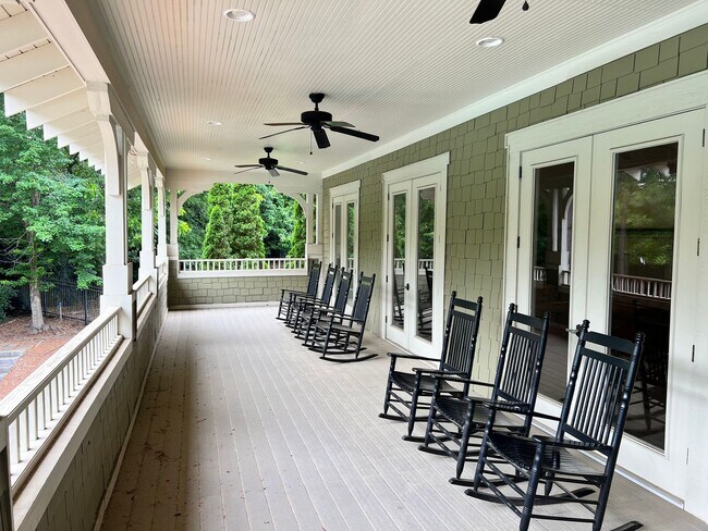 Foto del edificio - 3 Bedroom Townhome Woodlands of Clemson