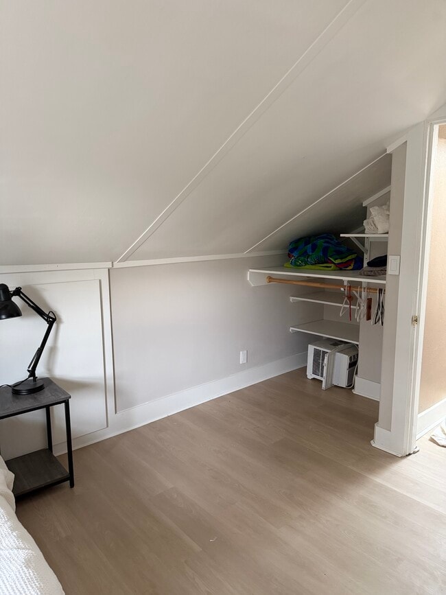 Foto del edificio - 721 S Rose St