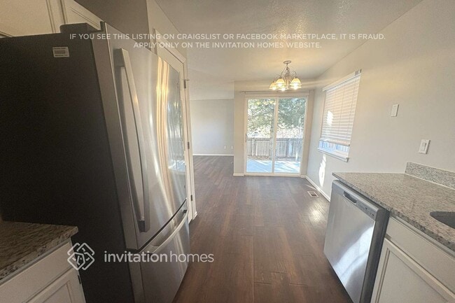 Building Photo - 11001 Benton St