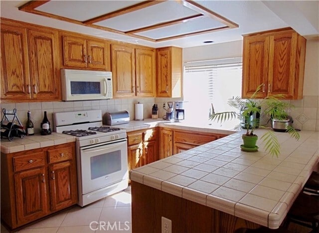 Building Photo - 8012 Lomas Ct