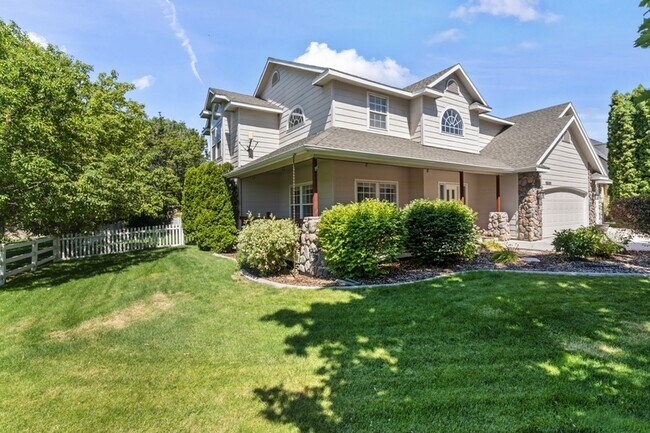 Foto del edificio - 15081 Widgeon Ave