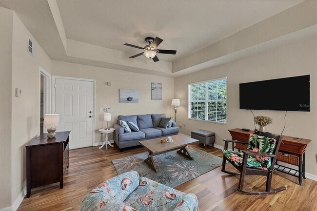 Building Photo - 1135 Villagio Cir