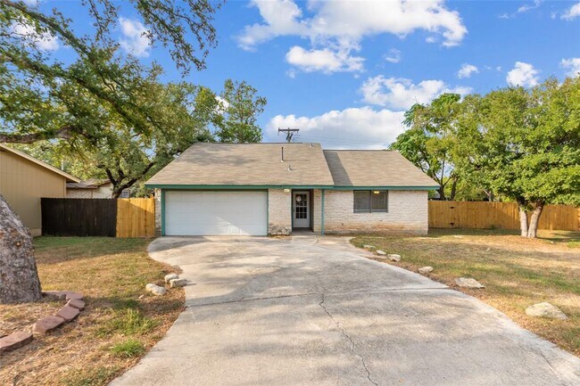 Foto del edificio - 1402 Oakmeadows Cove