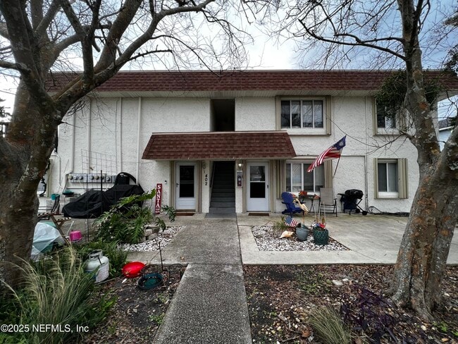 Foto del edificio - 402 8th St S