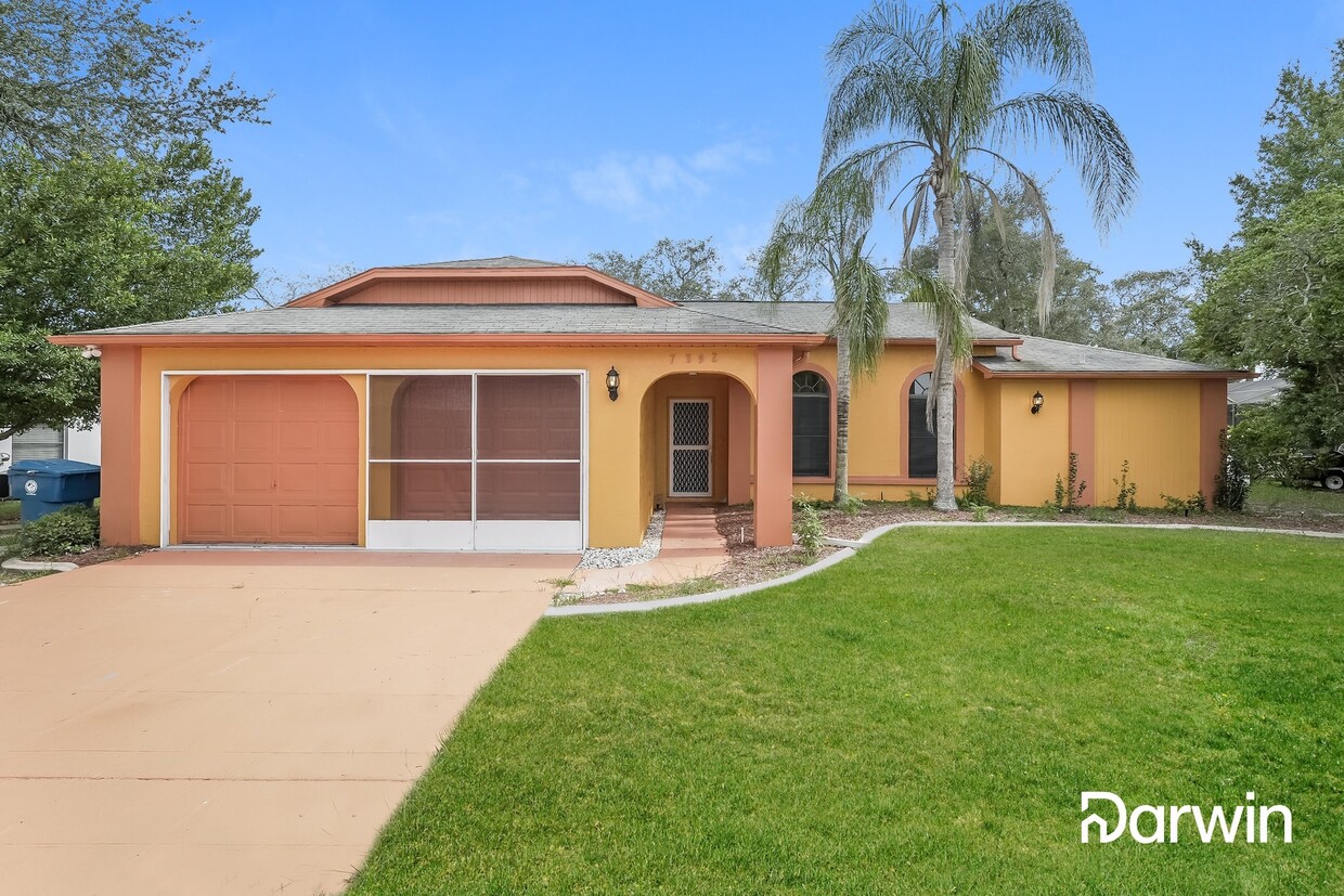 Primary Photo - 7392 Flyway Dr
