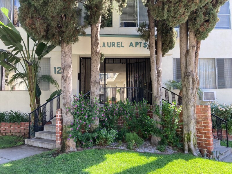 Primary Photo - 1234 N Laurel Ave