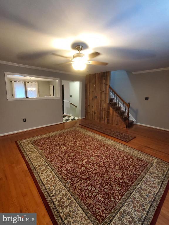 Foto del edificio - 573 Highland Towne Ln