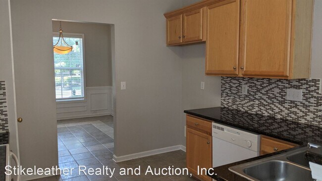 Foto del edificio - 5 br, 3 bath House - 125 Morrocroft Lane