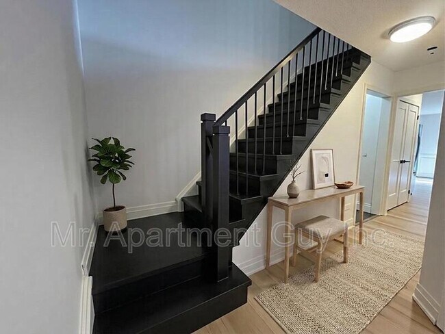Photo du bâtiment - 6687 Bansbridge Crescent