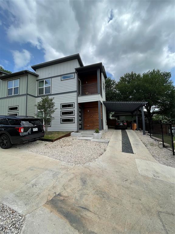 Building Photo - 1130 Lott Ave