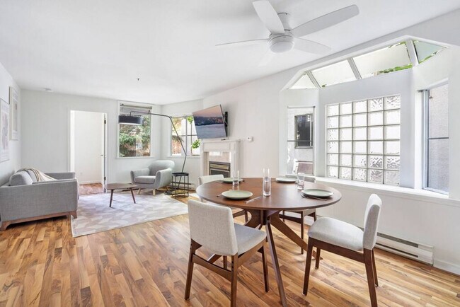 Photo du bâtiment - 1126 W 11th Ave