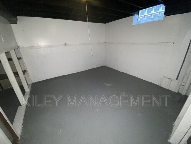 Building Photo - 18417 Beland Street