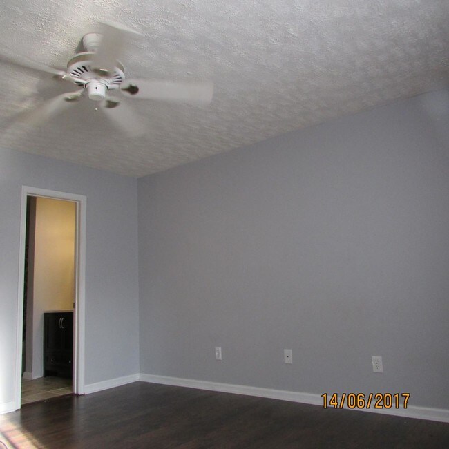 Building Photo - 1434 Flintwood Dr