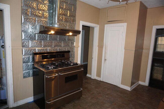 Foto del edificio - 934 SW 38th St