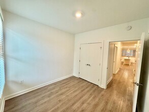Interior Photo - Millhouse