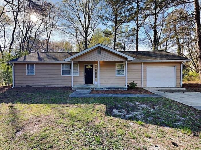 Primary Photo - Act quickly, this home has been priced to ...
