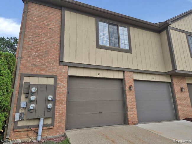 Foto del edificio - 71 Meadow Wood Dr