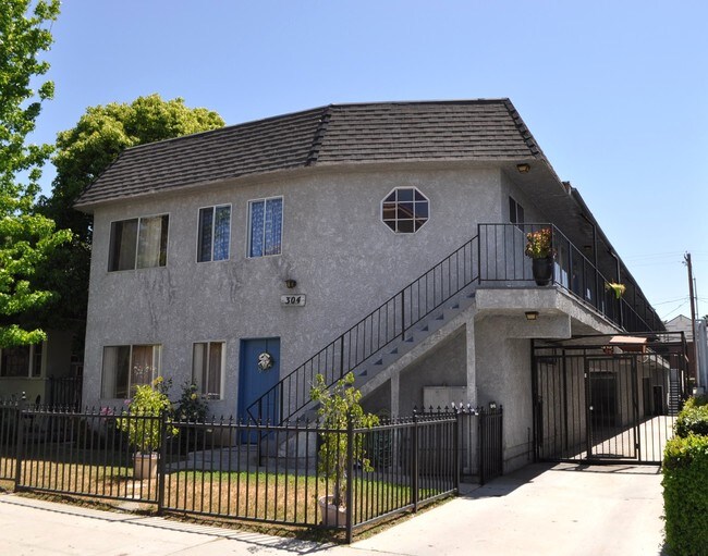 304 E Elmwood Ave, Burbank, CA 91502 Apartments Burbank, CA