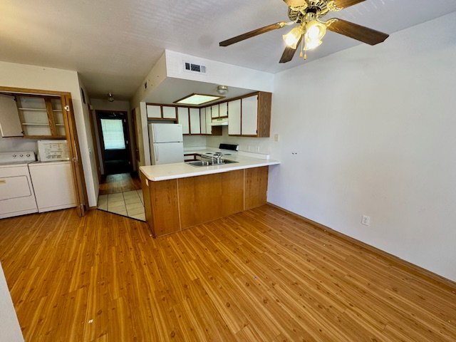Foto del edificio - 417 N Pleasant St