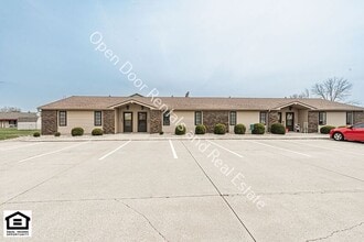 Building Photo - 1000 Old Brick Rd