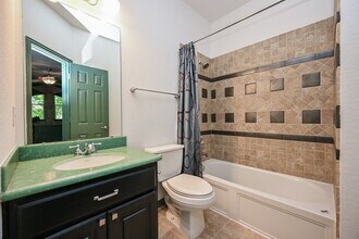 Building Photo - 7431 Baldwin Crossing