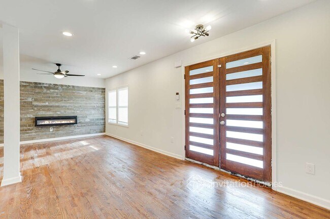 Building Photo - 2269 Tilson Cir