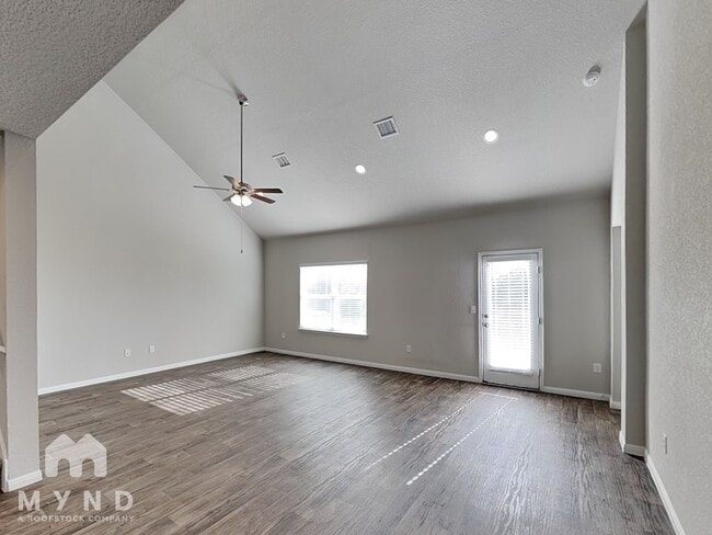 Foto del edificio - 11125 Pack Wagon Trail