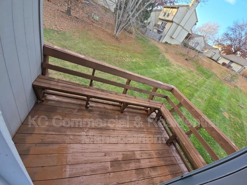 Foto del edificio - 5716 N London Ave