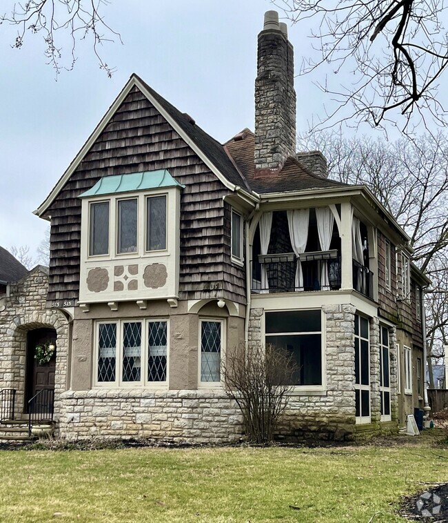 Building Photo - 513 S Drexel Ave