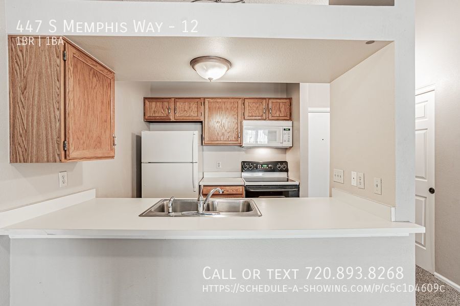 Primary Photo - Spacious 1 Bed 1 Bath Condo with W/D!