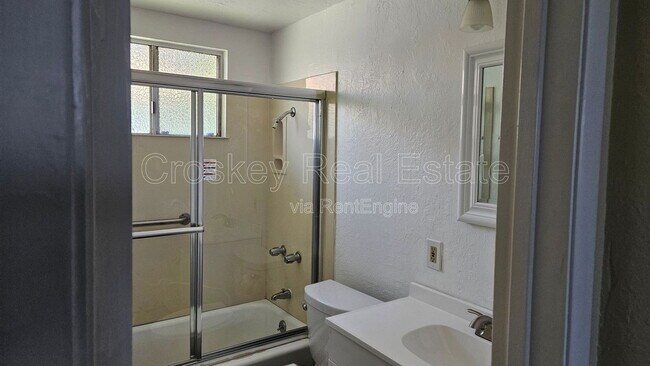 Foto del edificio - 173 E 15th St