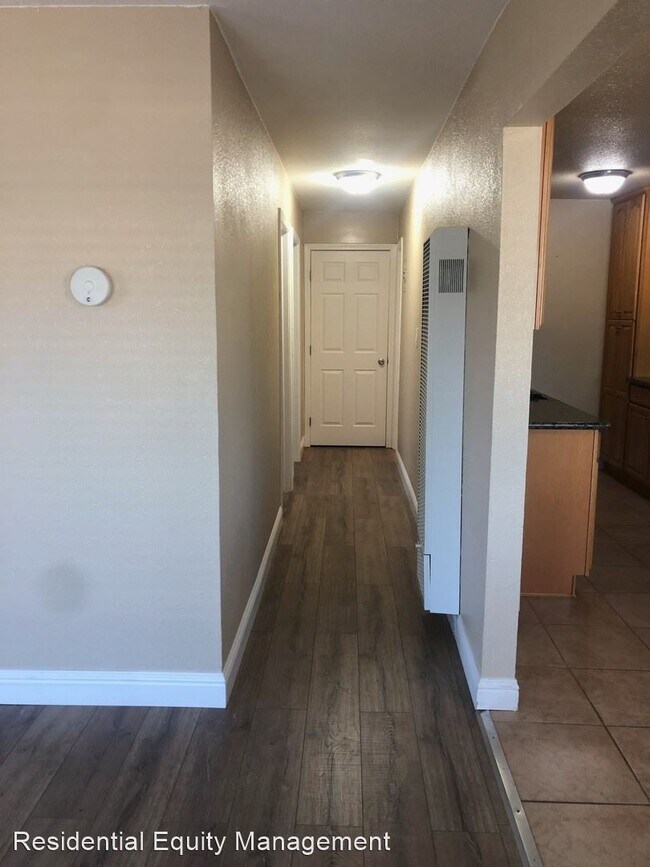 Building Photo - 2 br, 1 bath House - 7820 Sayonara Drive #C