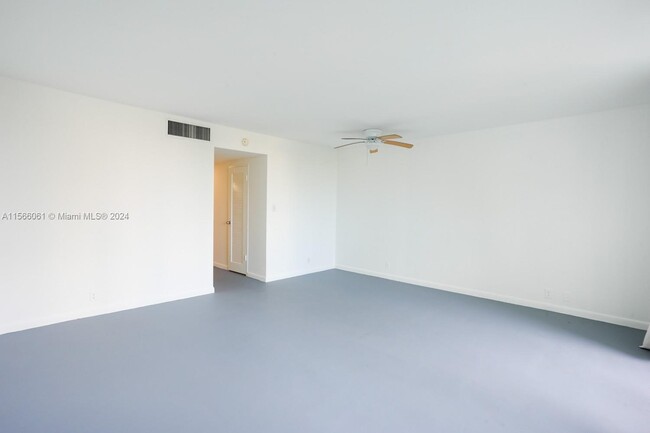 Foto del edificio - 1000 West Ave