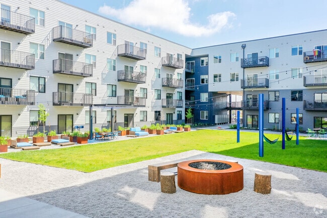 Muse Omaha - Muse Omaha Apartments