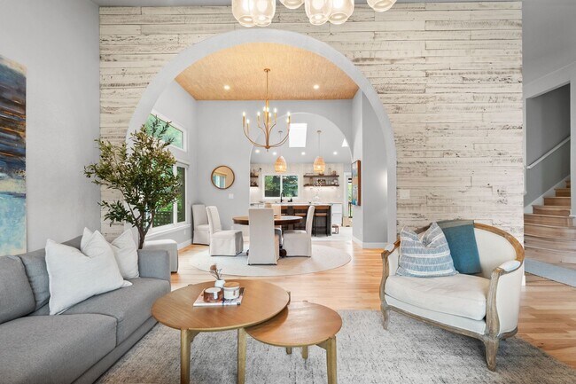Foto del edificio - September 2026 - June 2027 Stunning Fully Furnished Rental in Golden, Colorado