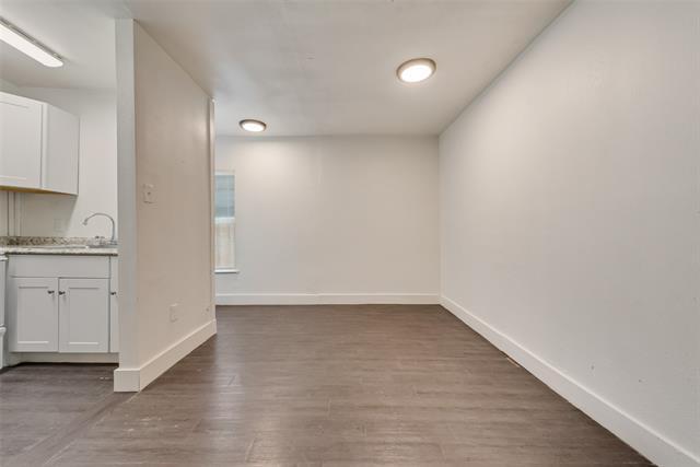 Foto del edificio - 2706 Hector St