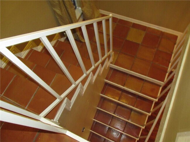 Foto del edificio - 6910 Hart Ln
