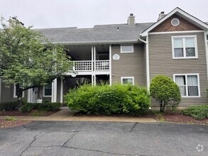 Building Photo - 508 Continental Dr