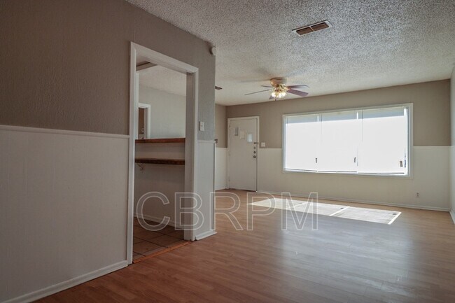Foto del edificio - 2108 38th St