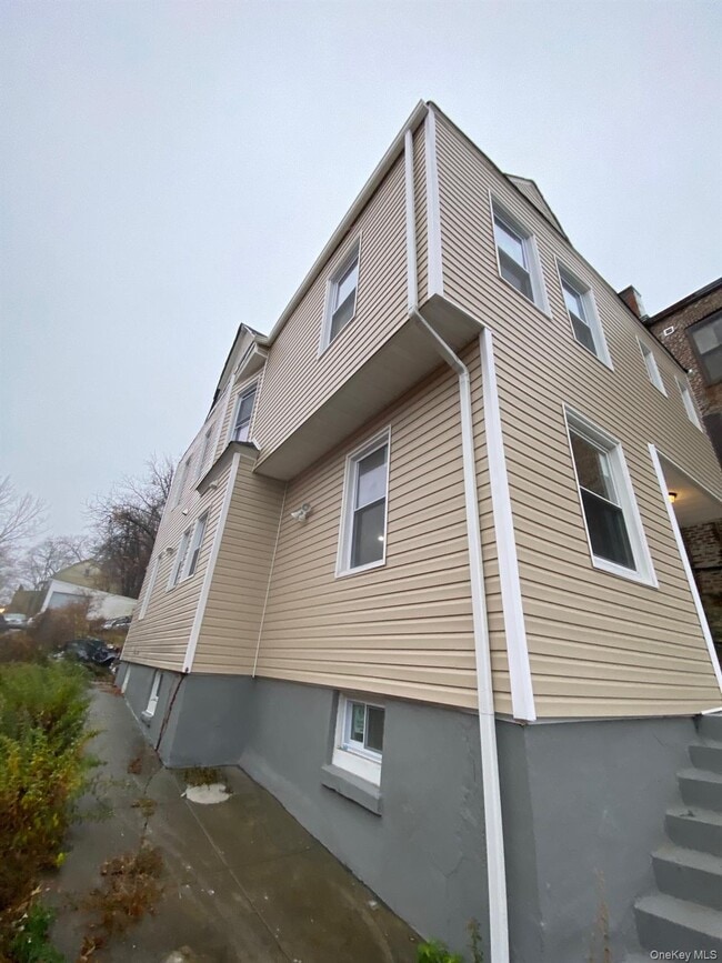 Building Photo - 218 Washington St